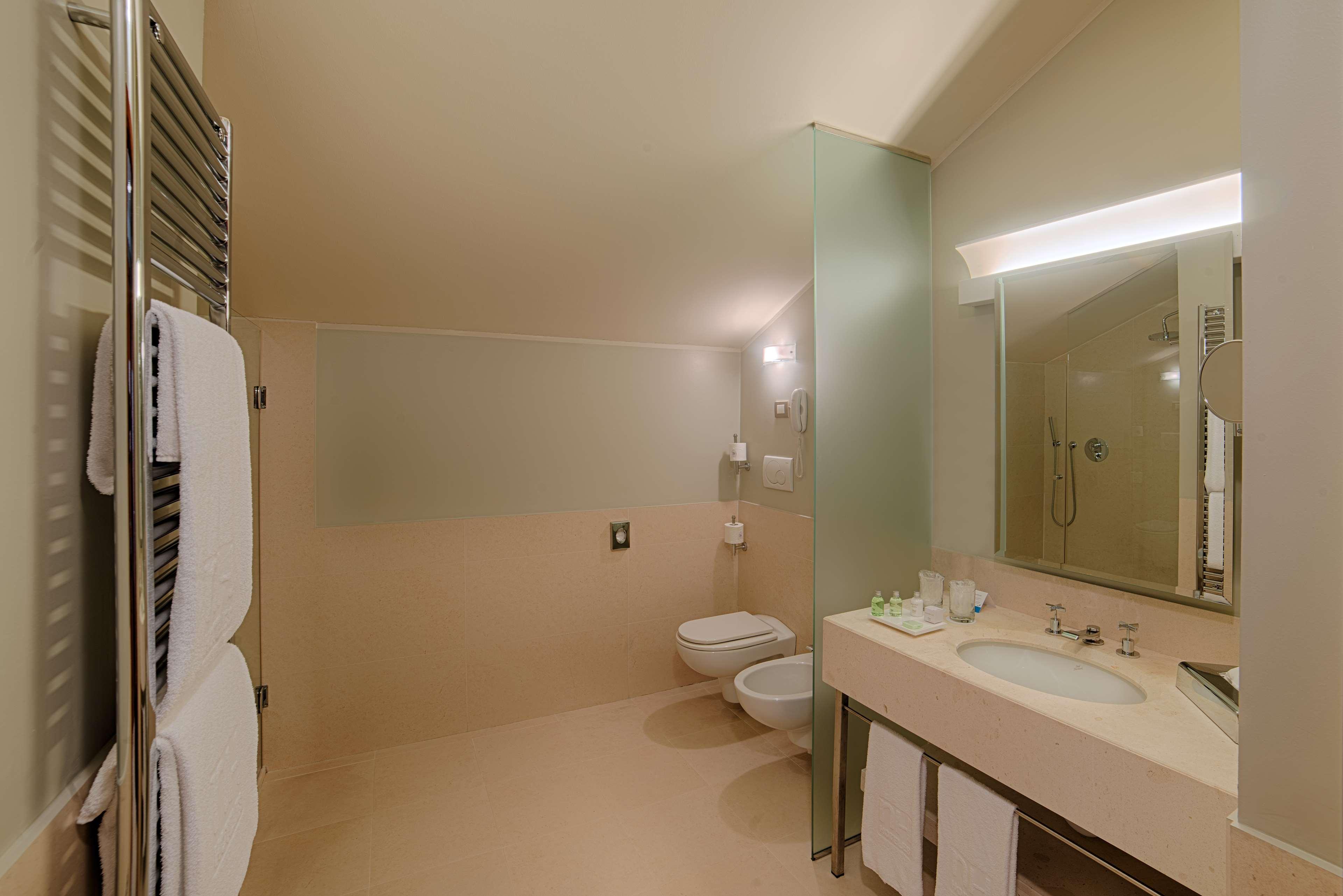 Nh Linate Otel Peschiera Borromeo Dış mekan fotoğraf